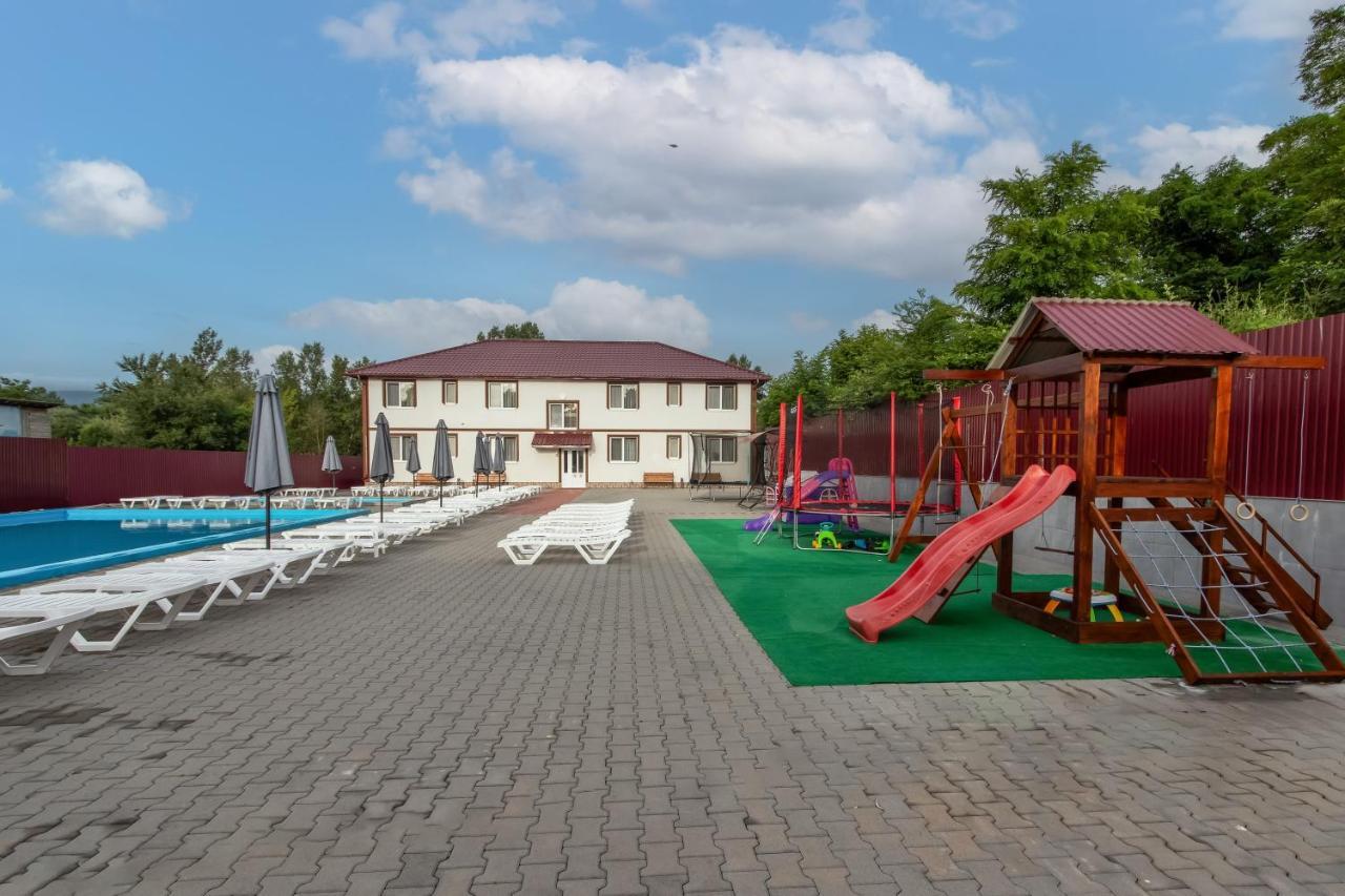 Ранчо Офре Solotvyno Exteriör bild